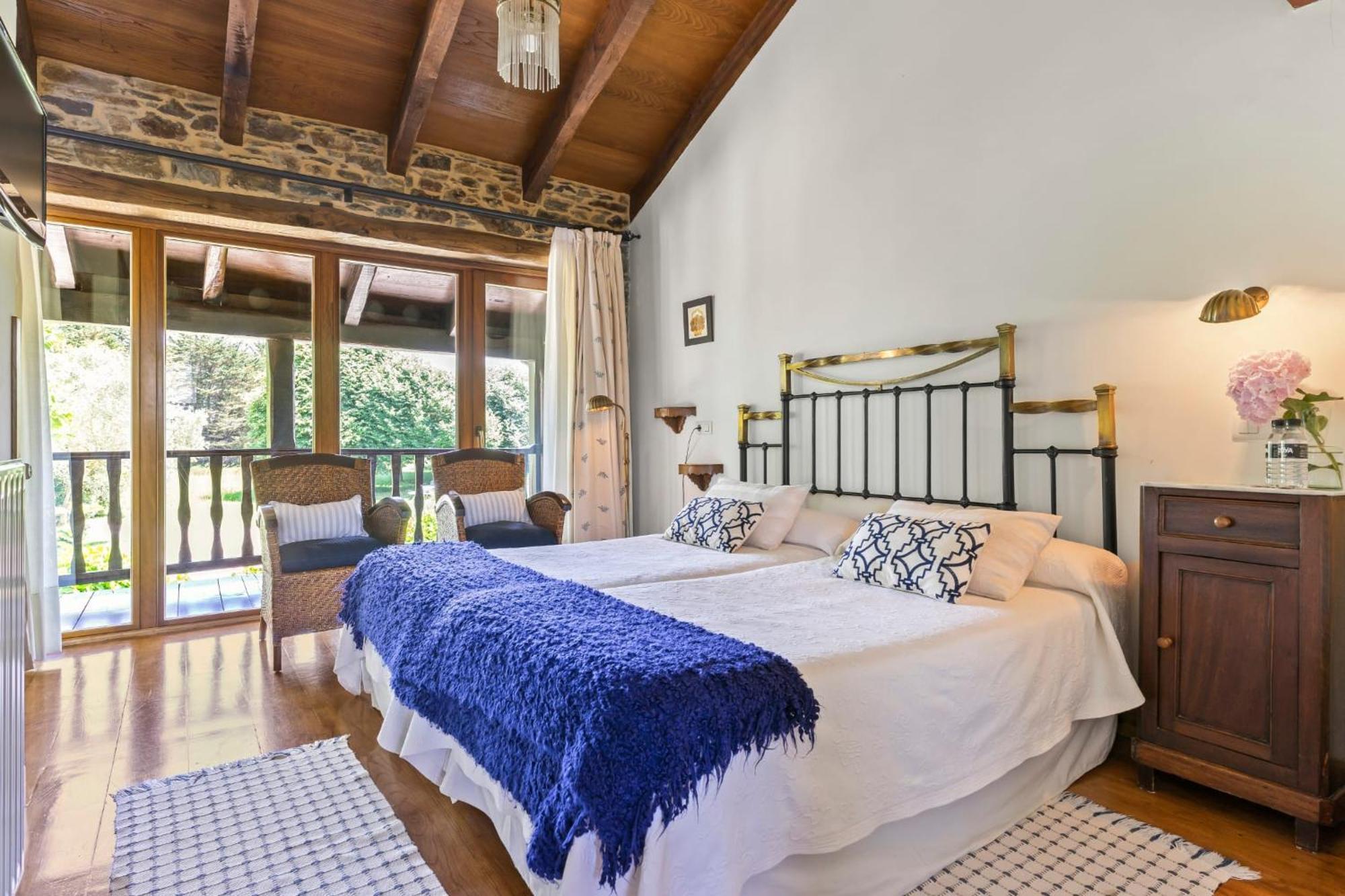 Bed and Breakfast Casa Peleyon à Castropol Extérieur photo